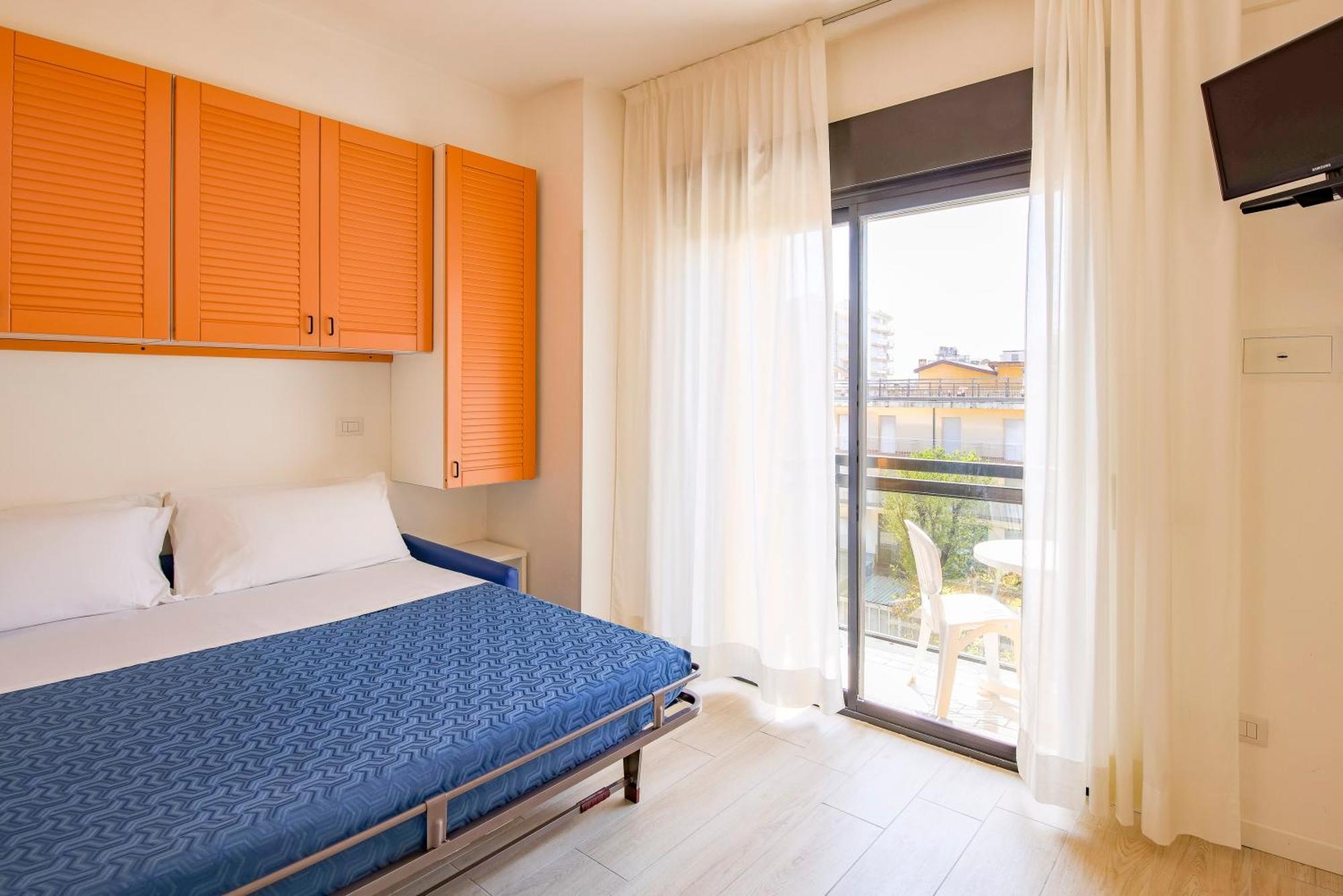 Rex Residence Hotel Cattolica Extérieur photo